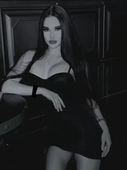 Mila profile photo 1