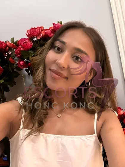 Mona profile photo 1