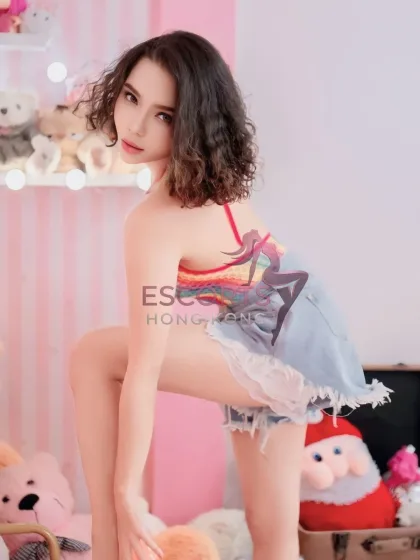 Violet profile photo 1