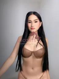 Alexa profile photo 4