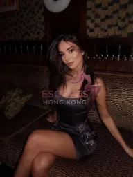 Alexis profile photo 3
