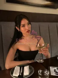 Angela profile photo 3