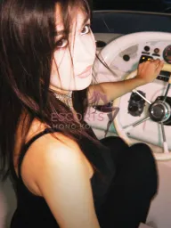 CASSANDRA WHITMORE profile photo 8
