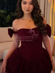 ESTELLE KENSINGTON profile photo 10