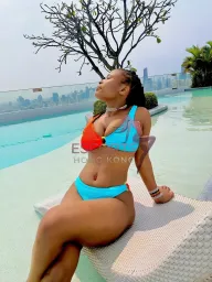 Evelyn profile photo 3