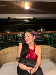 Hazel profile photo 2