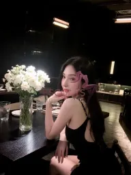 Jocelyn profile photo 4
