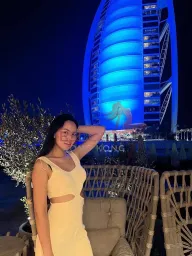 Julia profile photo 10