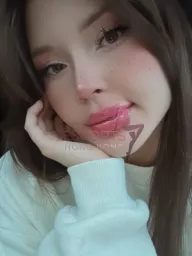 Mia profile photo 3