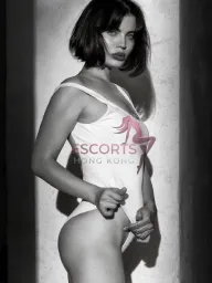 Thalia profile photo 5