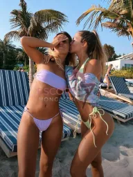 Jeri and Adina photo 6