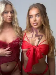 Mila and Nora photo 4